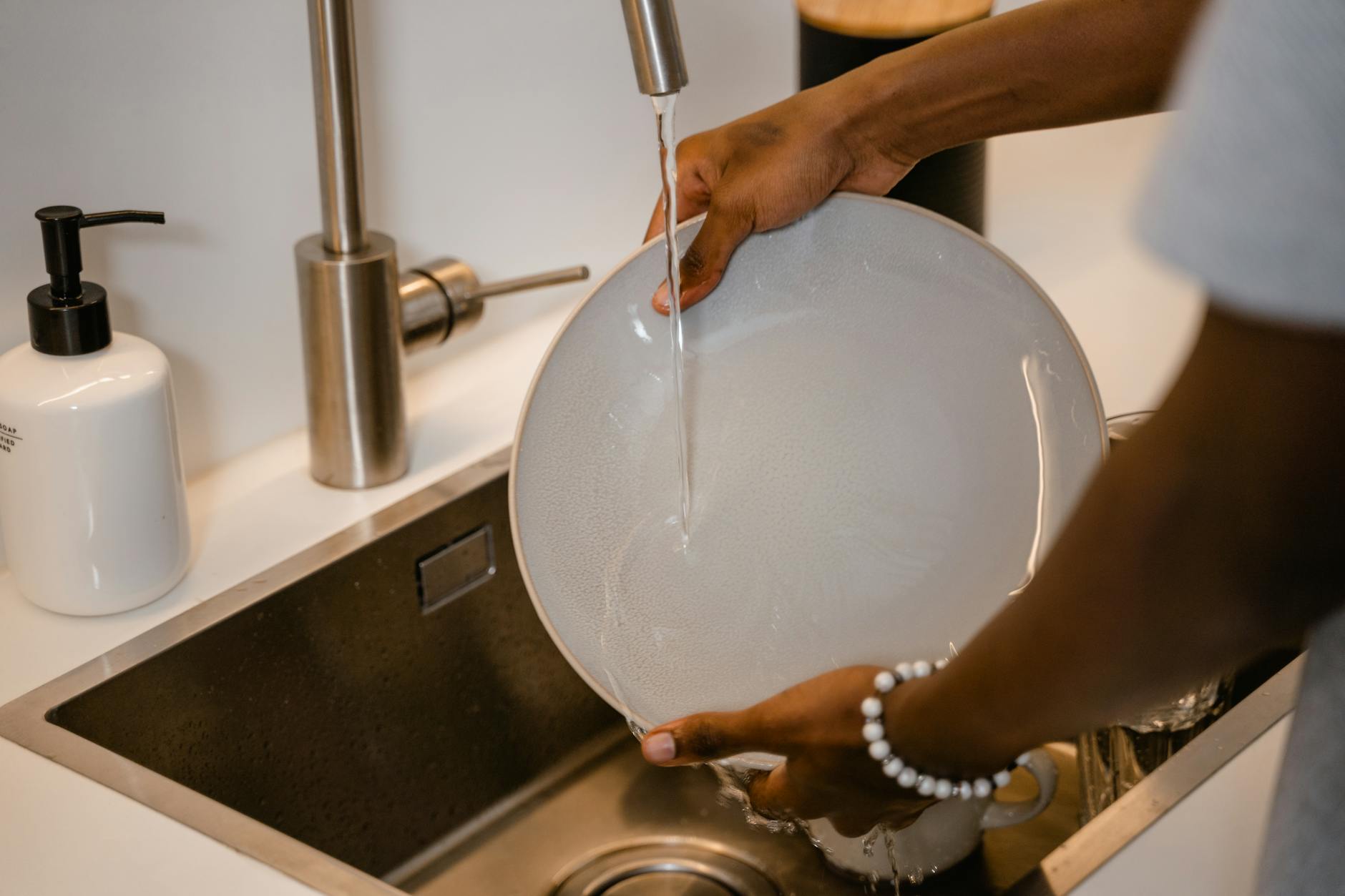 Kitchen Appliance Plumbing